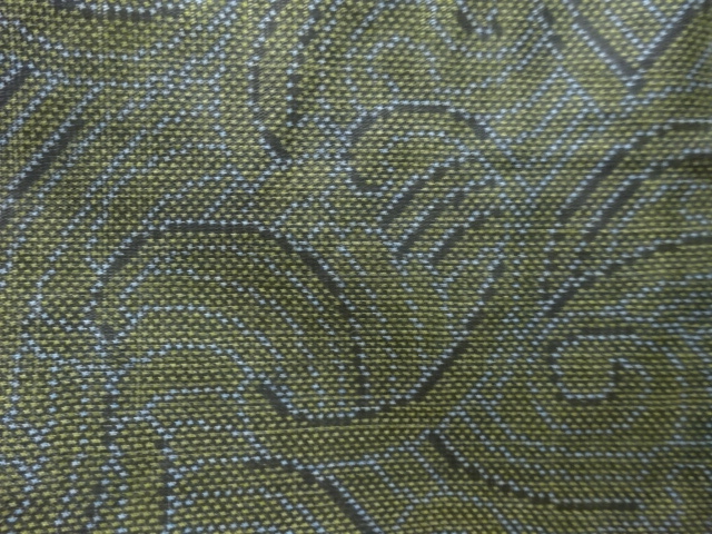 JAPANESE KIMONO / ANTIQUE KIMONO / SILK / DORO OSHIMA TSUMUGI (5 maruki) / WOVEN ABSTRACT PATTERN